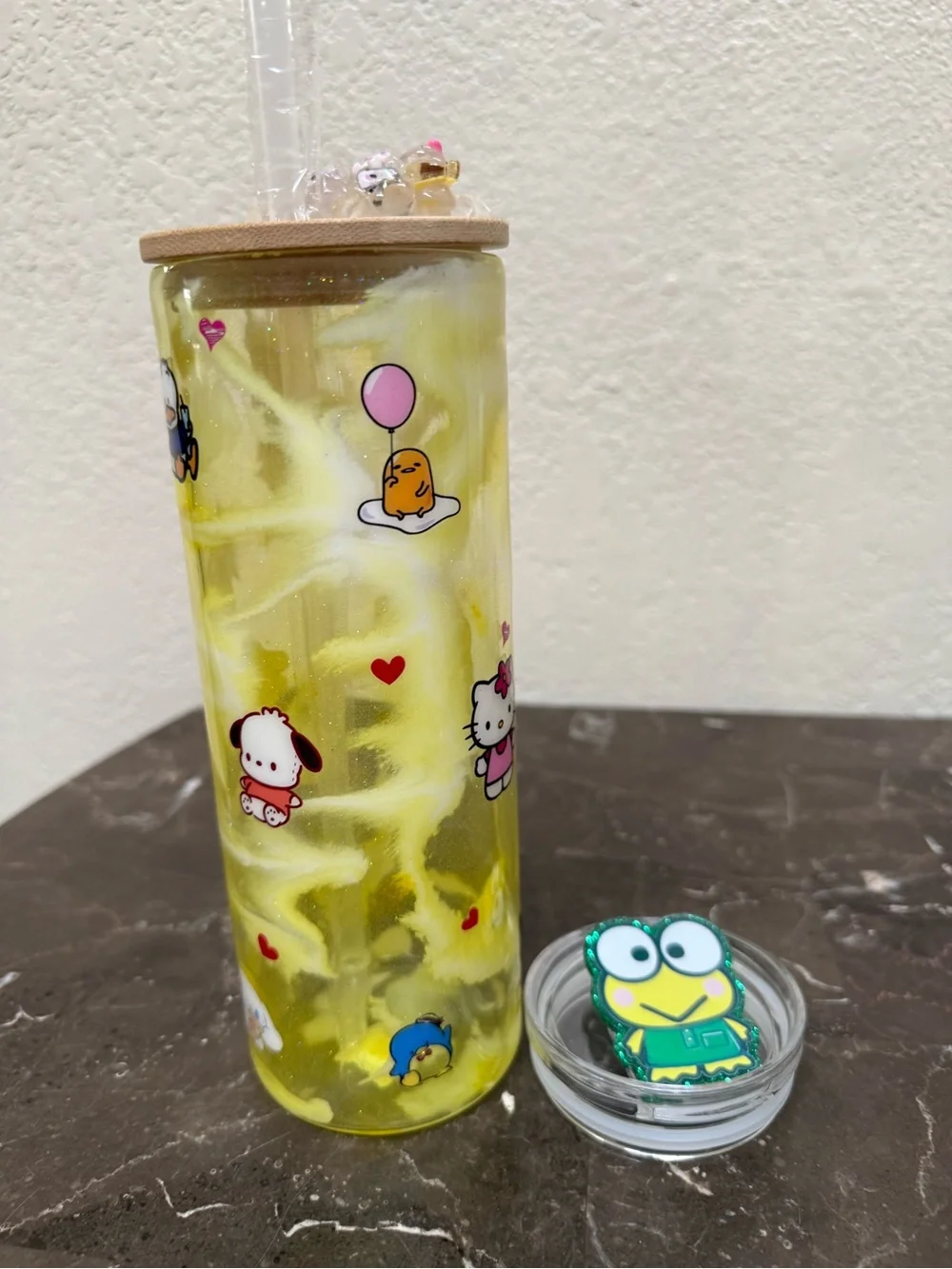 Sanrio Characters 20 oz Skinny Glass Glow Cup with Extra Lid Handmade